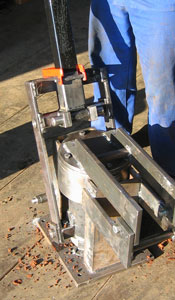 7 The Round Shaft Approaches The Lid