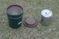 The Green Pail with lid and 8 QT pot